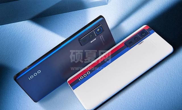 OPPOReno7Pro和iqoo8哪个更好用？OPPOReno7Pro和iqoo8对比介绍截图