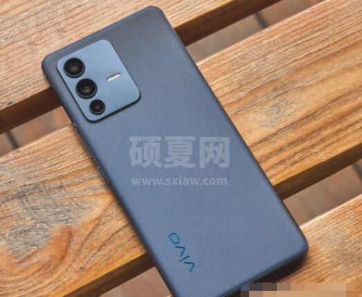 荣耀60和vivoS12哪款好？荣耀60和vivoS12对比介绍截图