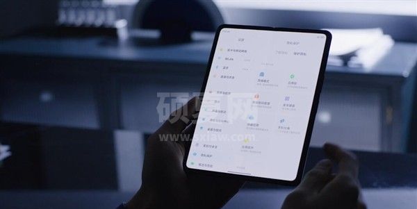 小米MIXFOLD屏幕是哪家制造商呢?小米MIXFOLD屏幕制造商介绍截图